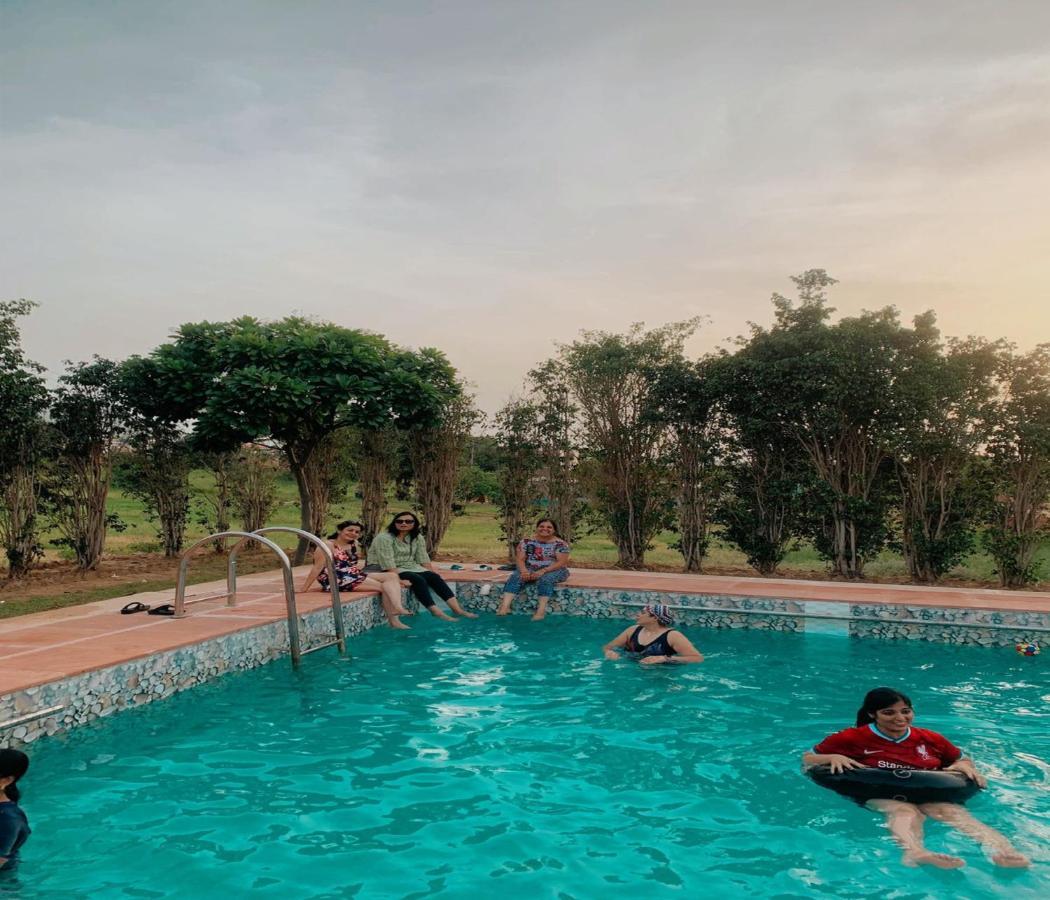Nature Kalp Resort And Spa,พุชการ์ ภายนอก รูปภาพ