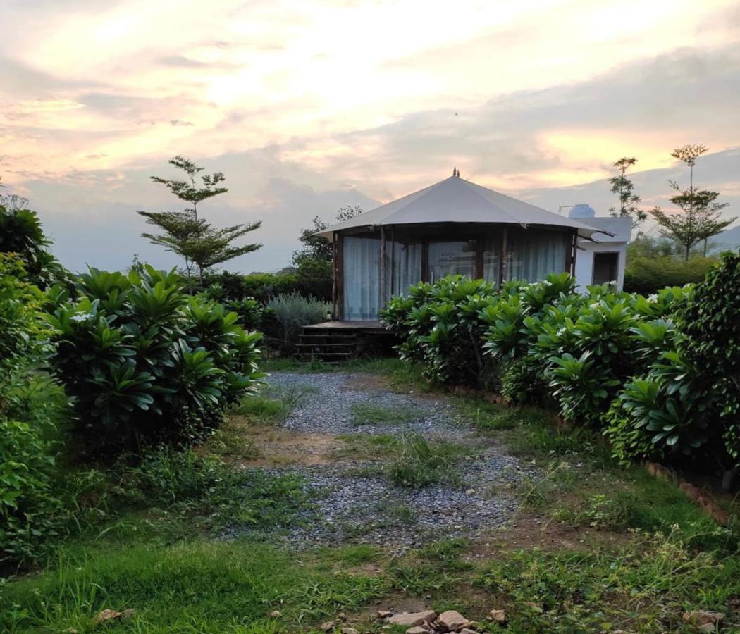 Nature Kalp Resort And Spa,พุชการ์ ภายนอก รูปภาพ